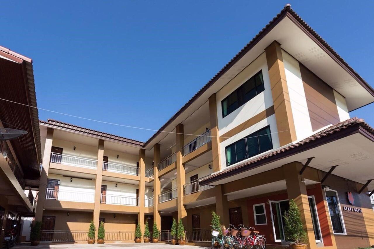 Benya Hotel Nan Exterior photo